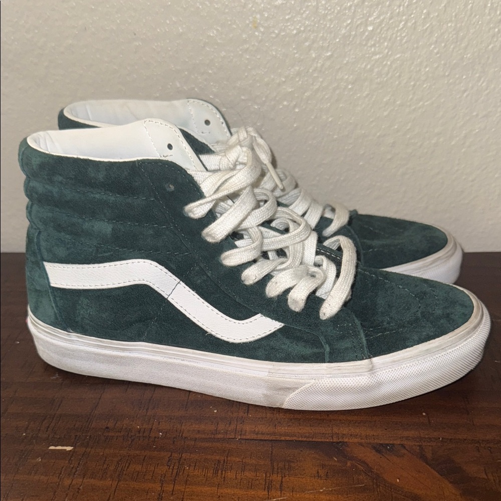 Vans Sk8-Hi Brushed Suede Scotchgard – Pine Green / True White (7.5)
